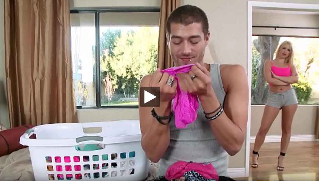 سكس محارم اوروبي الاخ الهايج ينيك اختة في طيزها الكبيرة